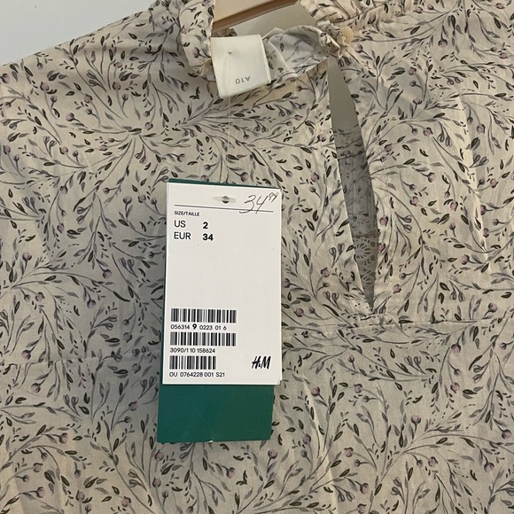 H&M Ruffled Cotton Blouse - Picture 4 of 5